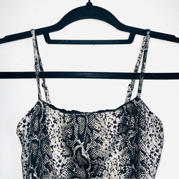 Windsor Wild Child Black & Tan Snakeskin Print Thong Bodysuit Small Women’s - Picture 2 of 11